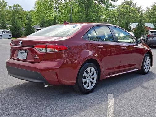 2025 Toyota Corolla Hybrid LE