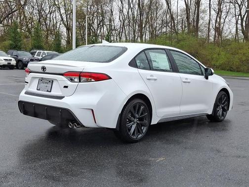 2025 Toyota Corolla SE