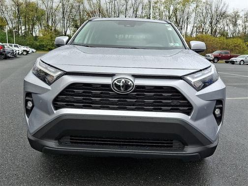 2025 Toyota RAV4 Hybrid XLE Premium