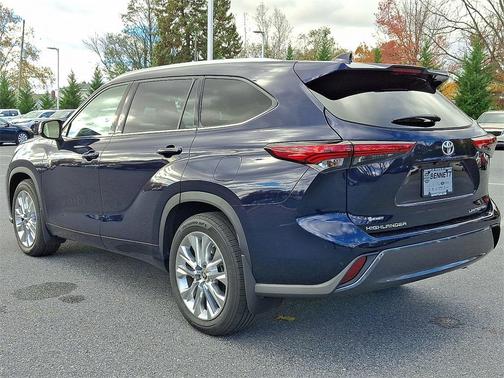 2022 Toyota Highlander Limited