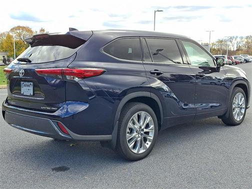 2022 Toyota Highlander Limited