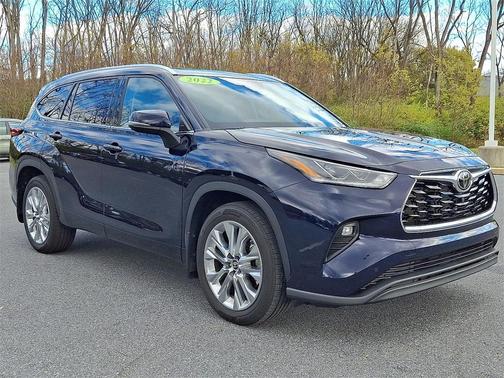 2022 Toyota Highlander Limited