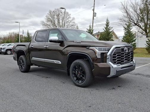 2025 Toyota Tundra Hybrid 1794 Edition