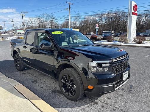 2023 Ford Maverick Lariat
