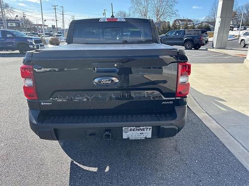 2023 Ford Maverick Lariat