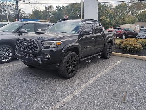 2022 Toyota Tacoma TRD Sport