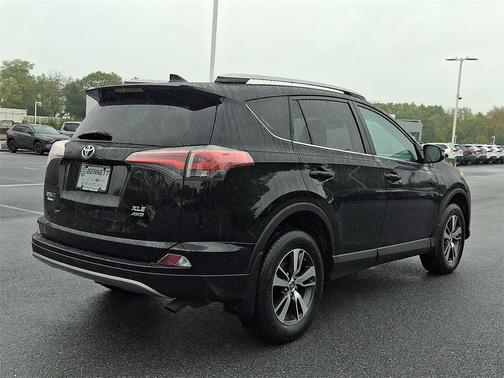 2018 Toyota RAV4 Adventure