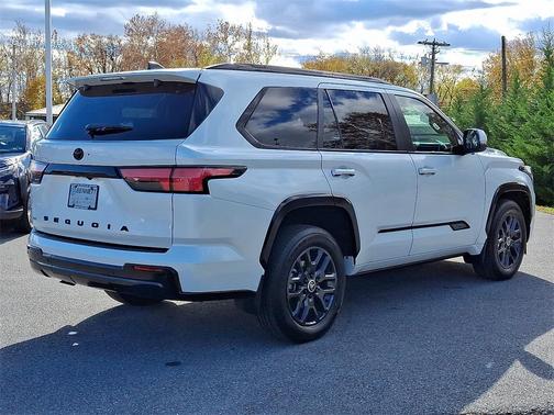 2024 Toyota Sequoia Platinum