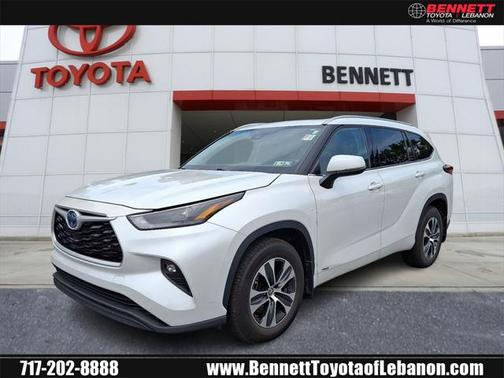 2022 Toyota Highlander Hybrid XLE