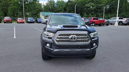 2016 Toyota Tacoma TRD Sport
