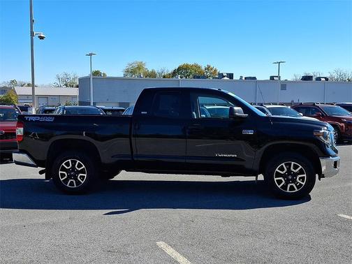 2019 Toyota Tundra SR5