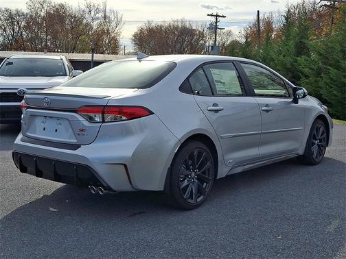 2026 Toyota Corolla Hybrid SE