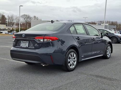 2025 Toyota Corolla Hybrid LE