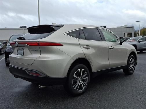 2022 Toyota Venza LE