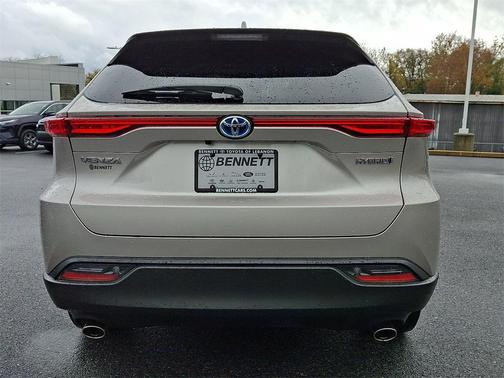 2022 Toyota Venza LE