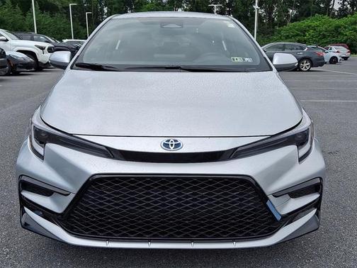 2025 Toyota Corolla Hybrid SE