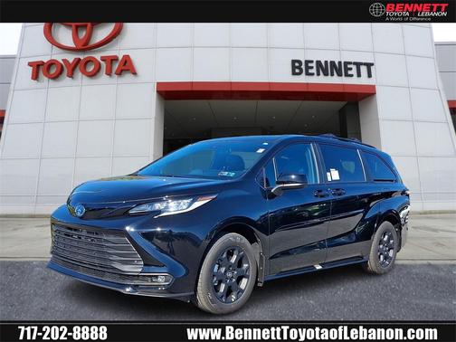 2025 Toyota Sienna Woodland Edition