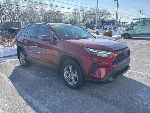 2024 Toyota RAV4 XLE