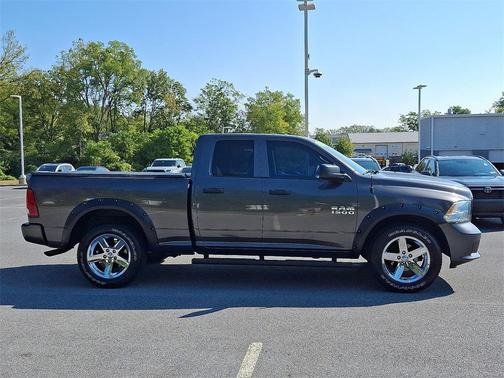 2017 RAM 1500 Express