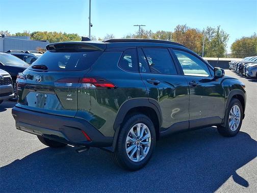 2026 Toyota Corolla Cross LE