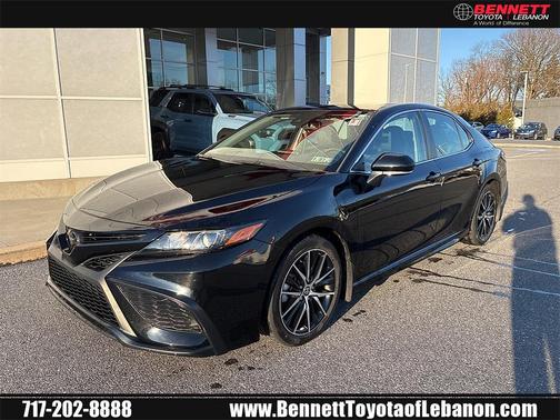 2023 Toyota Camry SE