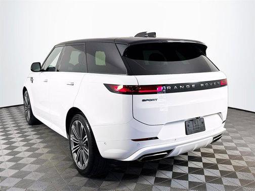 2024 Land Rover Range Rover Sport SE