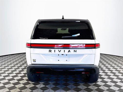 2022 Rivian R1S Launch Edition