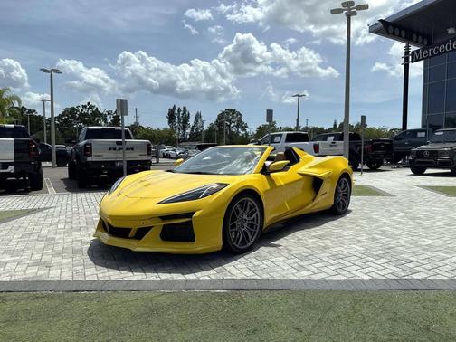 Competition Yellow Tintcoat Metallic 2025 Chevrolet Corvette Z06