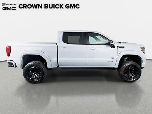 Thunderstorm Gray 2025 GMC Sierra 1500 AT4
