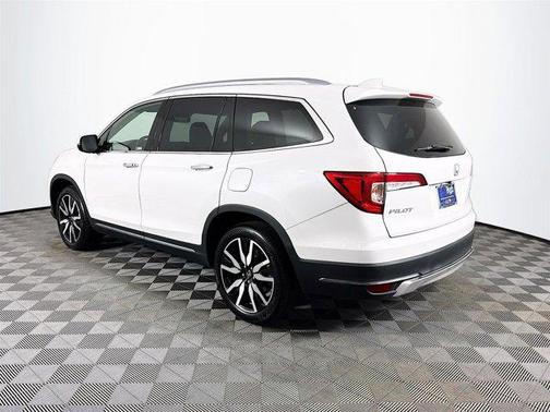2021 Honda Pilot Touring 8-Passenger