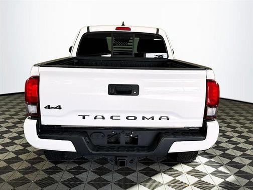 2019 Toyota Tacoma SR