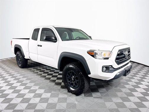 2019 Toyota Tacoma SR