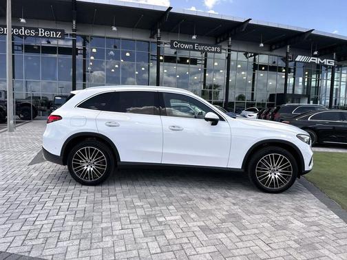 Polar White 2026 Mercedes-Benz GLC 300 4MATIC