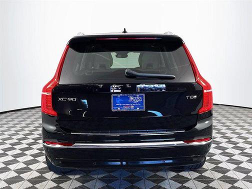 2025 Volvo XC90 Plug-In Hybrid T8 Ultra 6-Seater