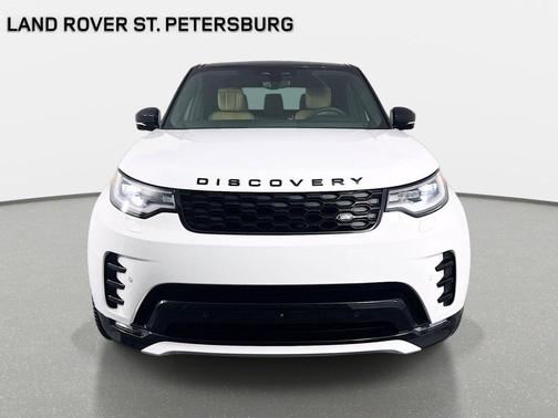 Fuji White 2025 Land Rover Discovery P300 Dynamic SE