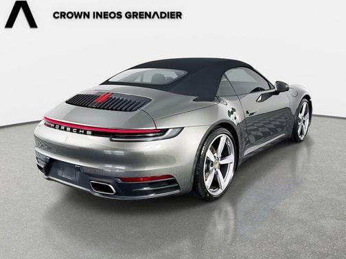 2020 Porsche 911 Carrera