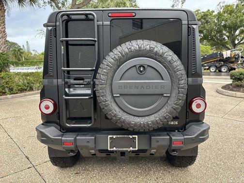2025 INEOS Grenadier Fieldmaster