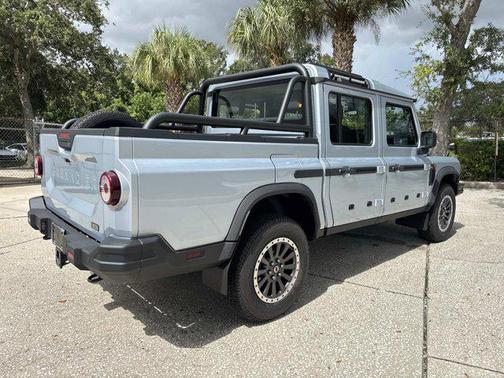 2025 INEOS Grenadier Quartermaster Fieldmaster Edition