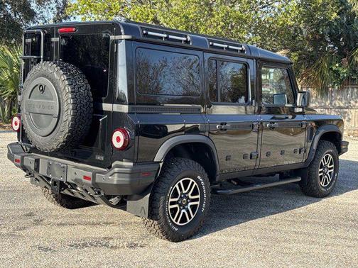 2025 INEOS Grenadier AWD