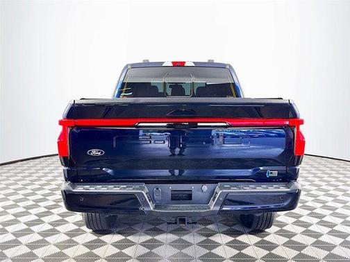 2024 Ford F-150 Lightning LARIAT
