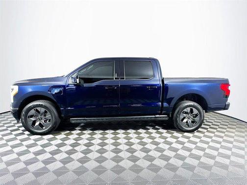 2024 Ford F-150 Lightning LARIAT