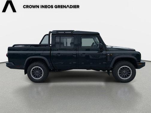 Sela Green 2025 INEOS Grenadier Quartermaster Fieldmaster Edition