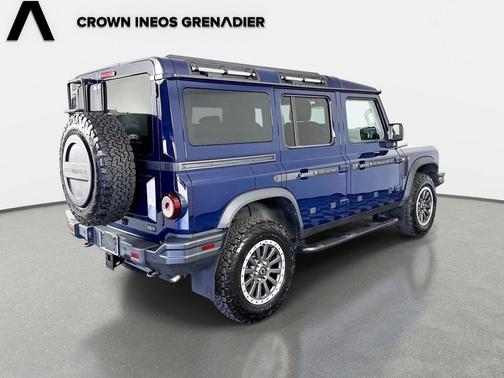 Blue 2025 INEOS Grenadier Fieldmaster