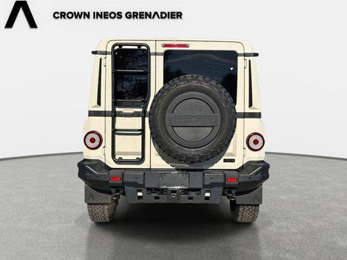 2025 INEOS Grenadier Fieldmaster