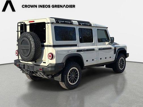 2025 INEOS Grenadier Fieldmaster