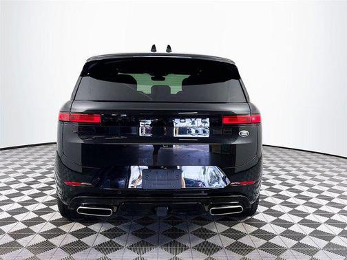 2023 Land Rover Range Rover Sport SE
