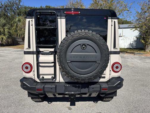 2025 INEOS Grenadier AWD