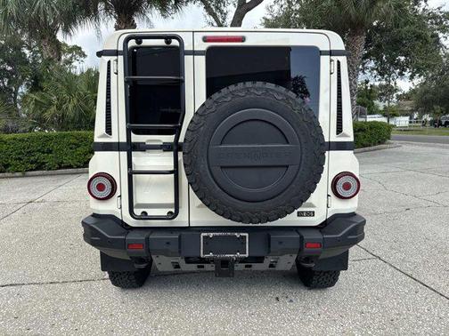 2025 INEOS Grenadier Fieldmaster