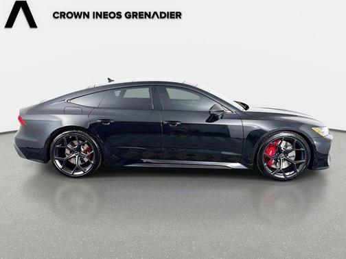 Mythos Black Metallic 2025 Audi RS 7 4.0T Performance