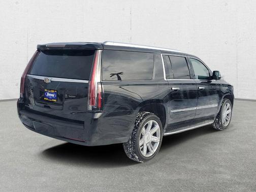 2018 Cadillac Escalade ESV Premium Luxury